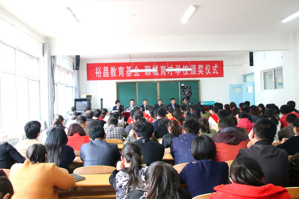 tqb谈球吧集团